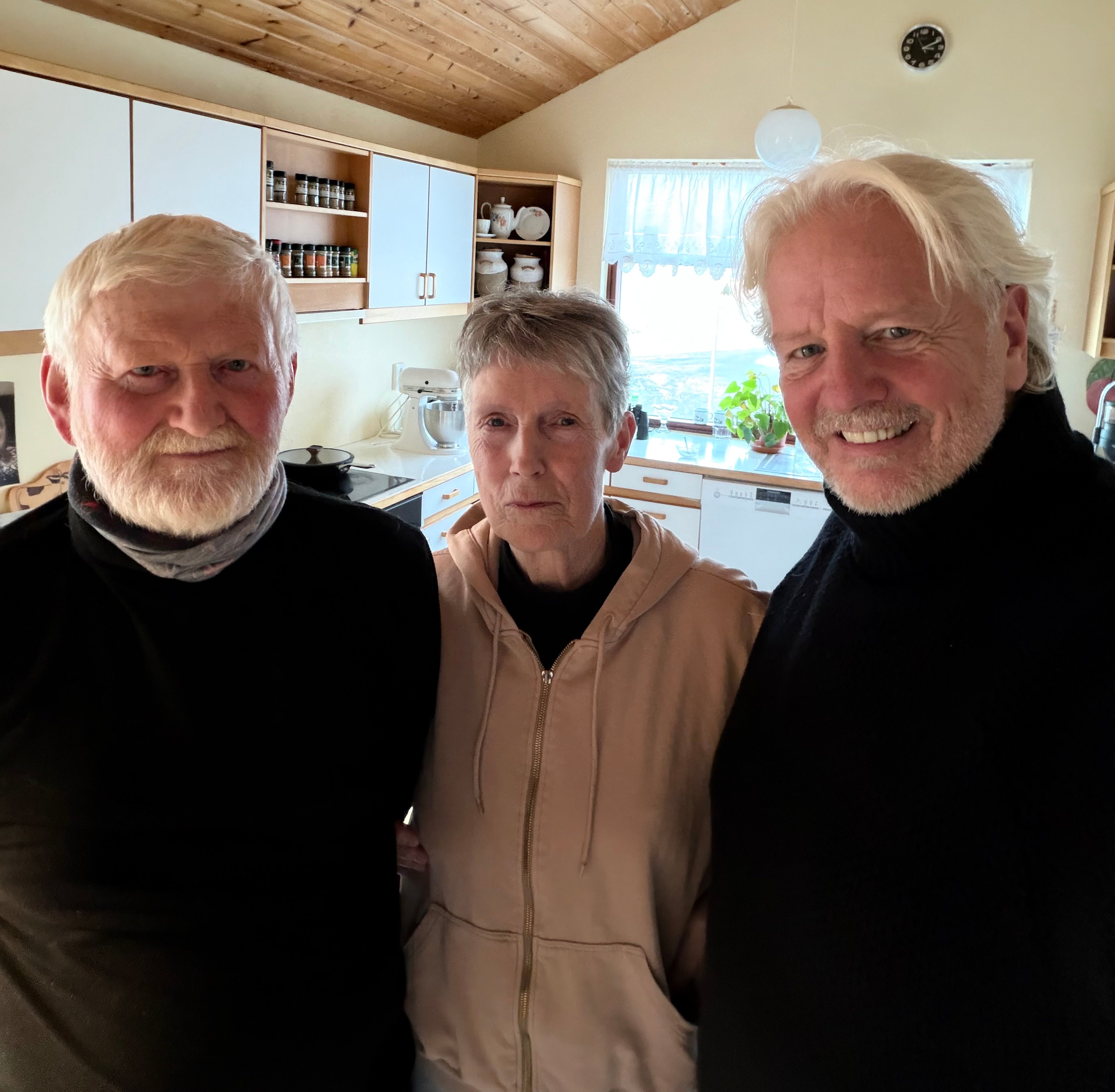 Bændur á Sauðanesi setja upp Bluetti varaorkukerfi