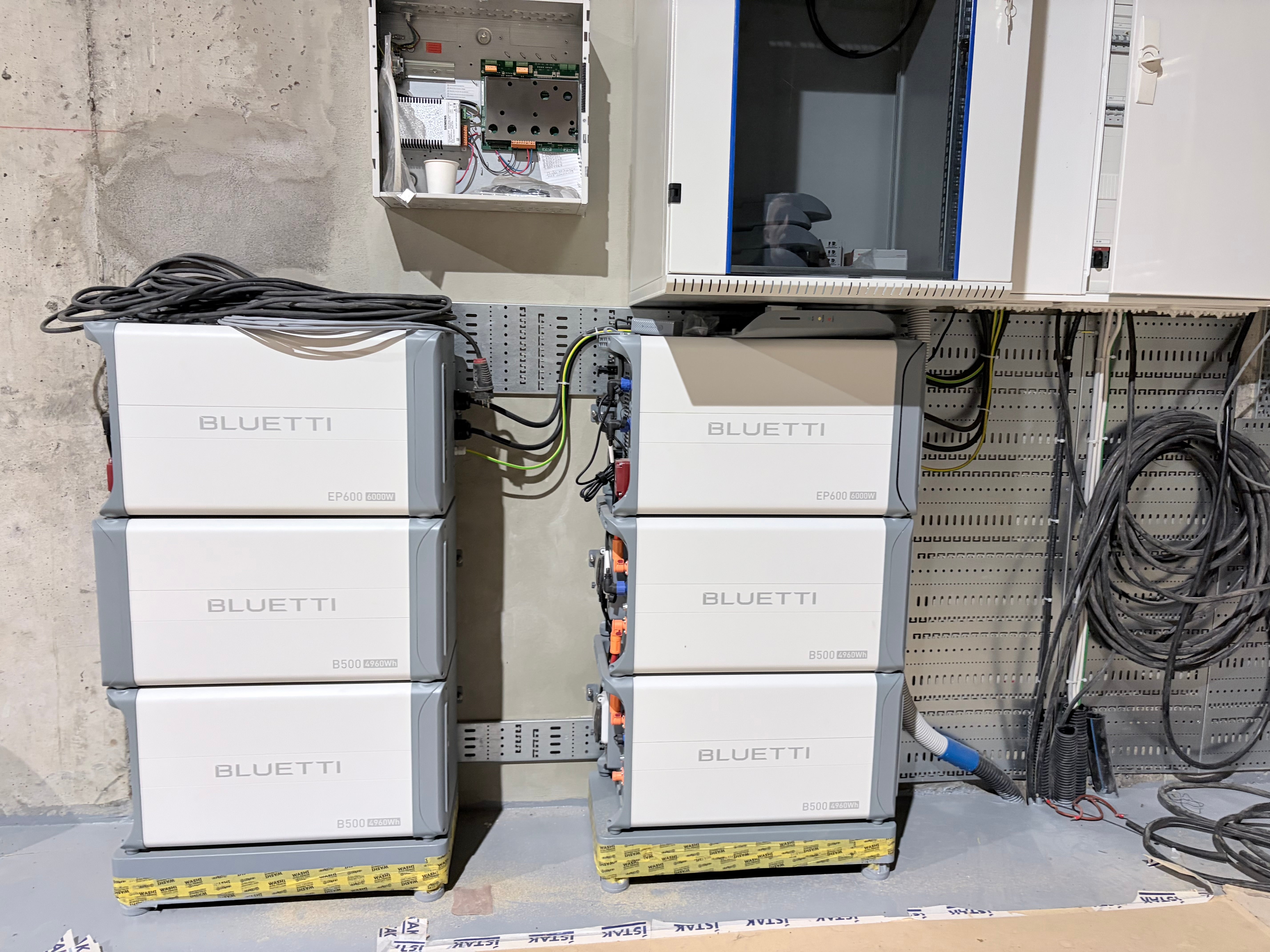 BLUETTI EP2000 VARAORKUKERFI FYRIR HEIMILI OG FYRIRTÆKI